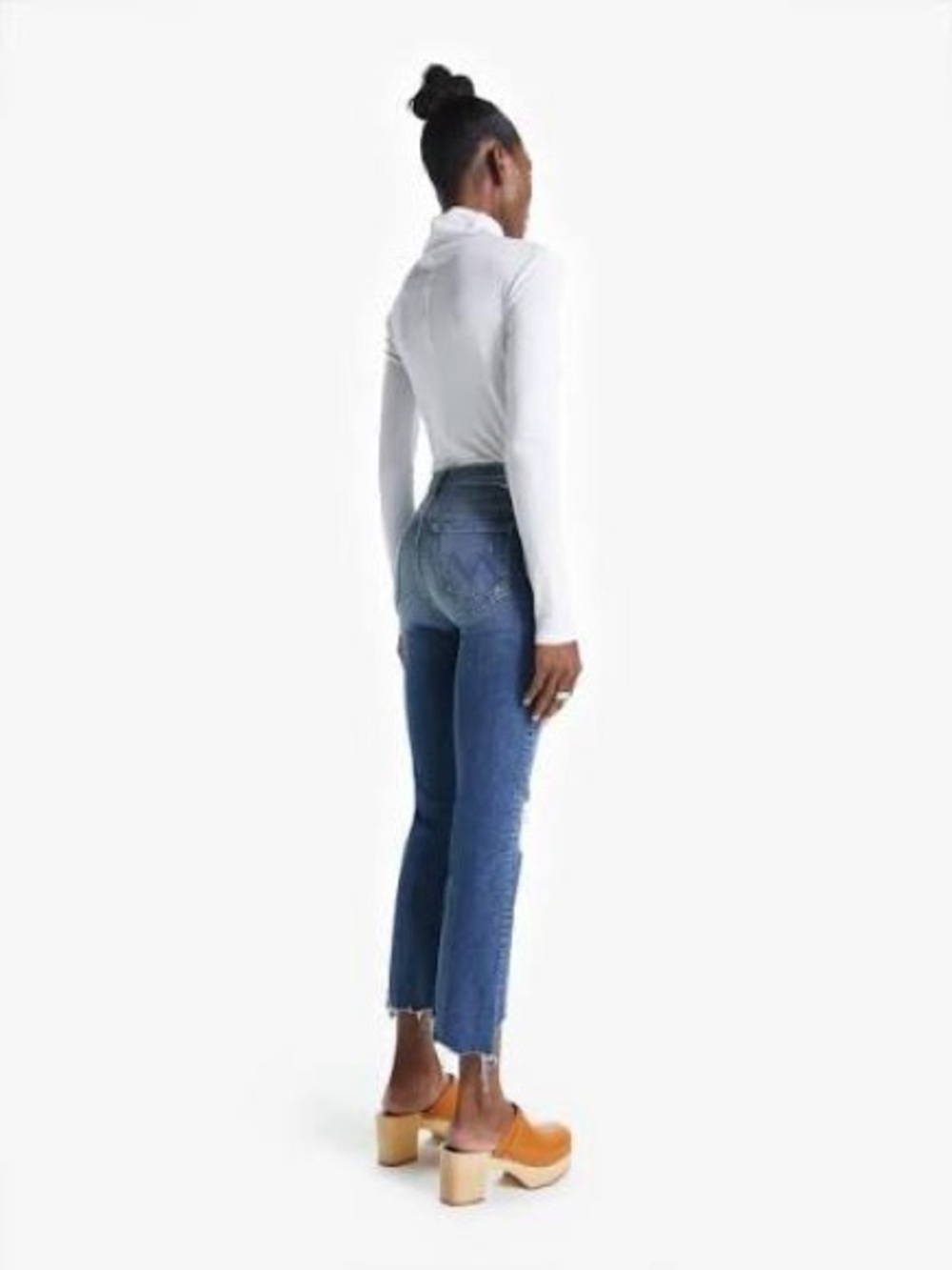 MOTHER The Insider Crop Step Chew Distressed Cropped Flare Jeans - Picture 3 of 11